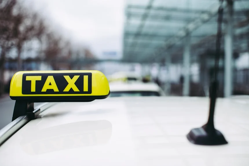 Taxi